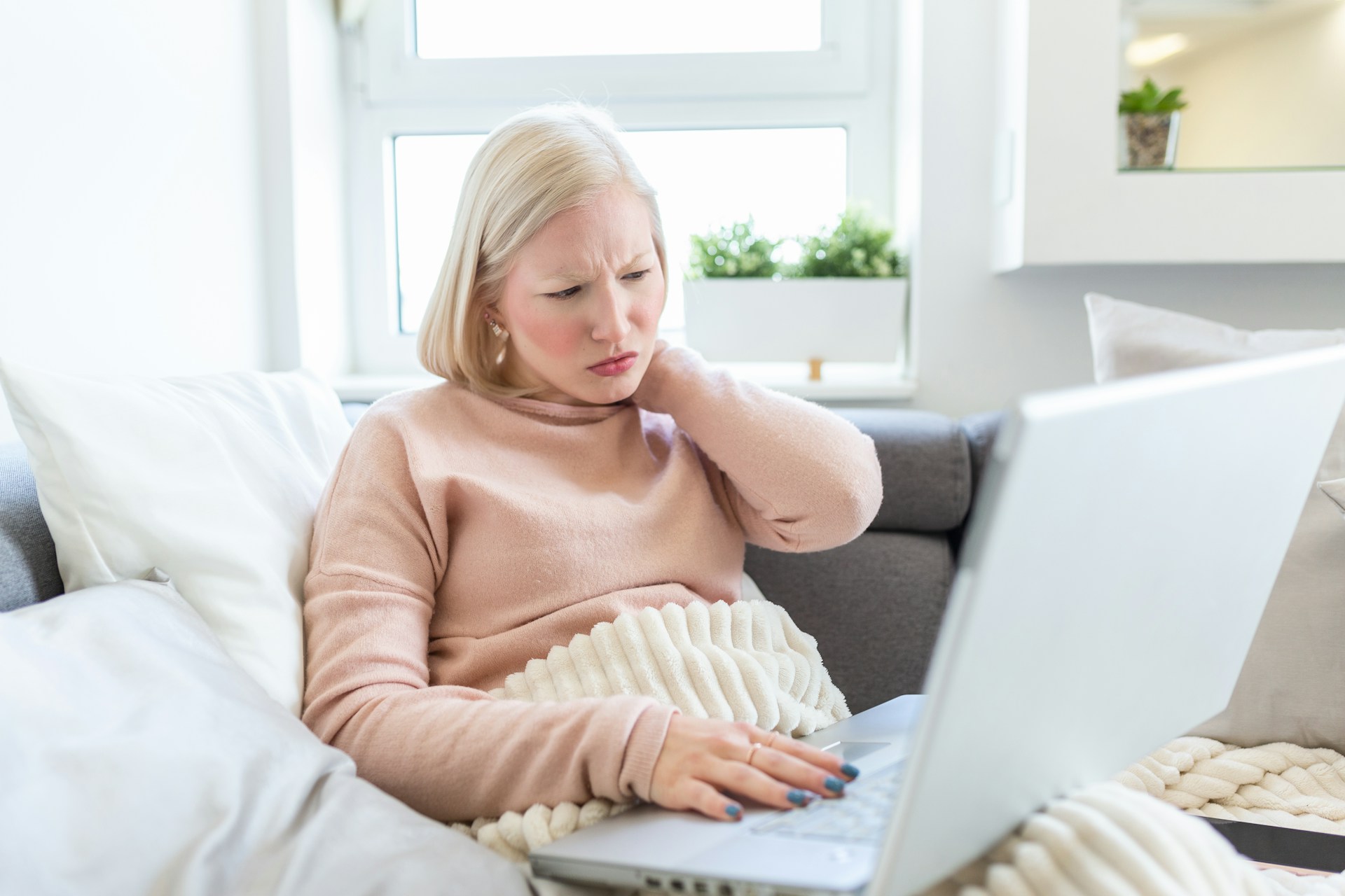 Severe shoulder and neck pain